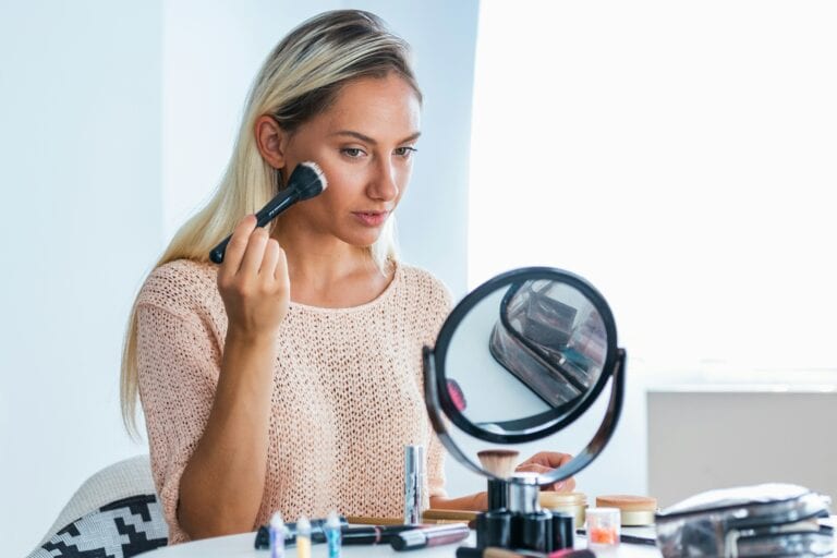 le bon ordre pour appliquer votre maquillage